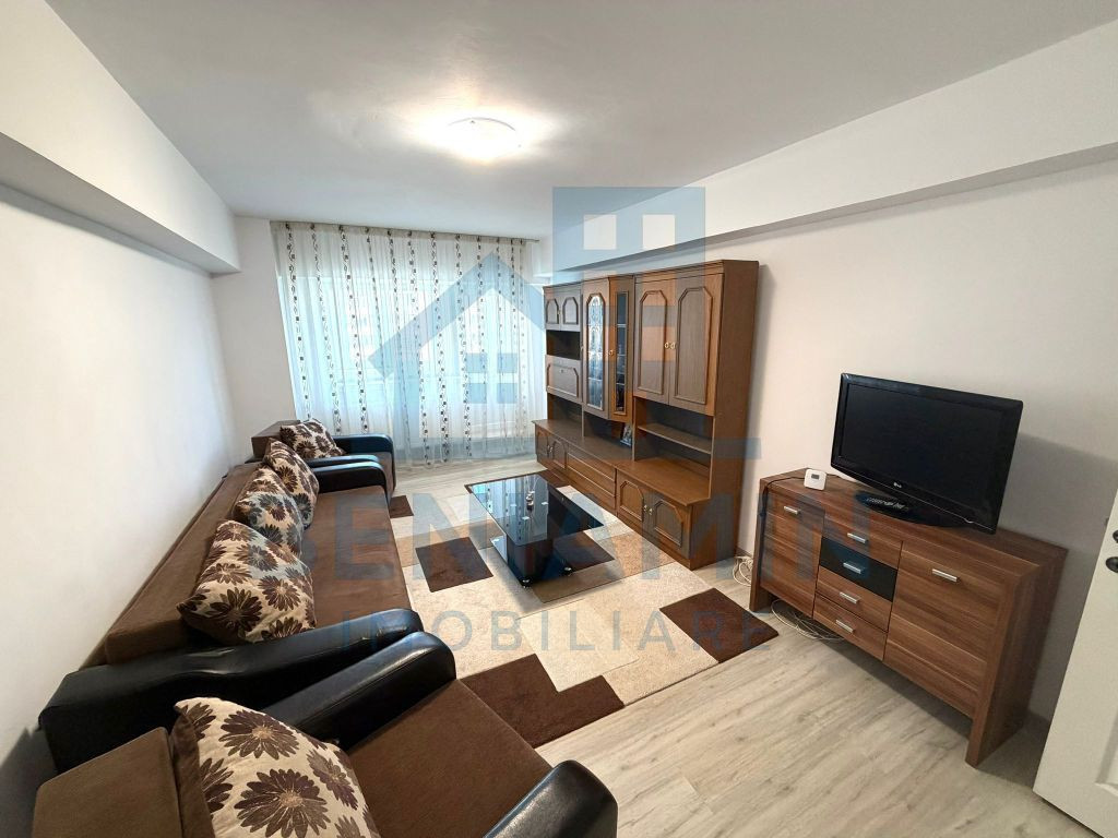 Apartament cu 2 camere decomandat Calea Bucuresti - Patria