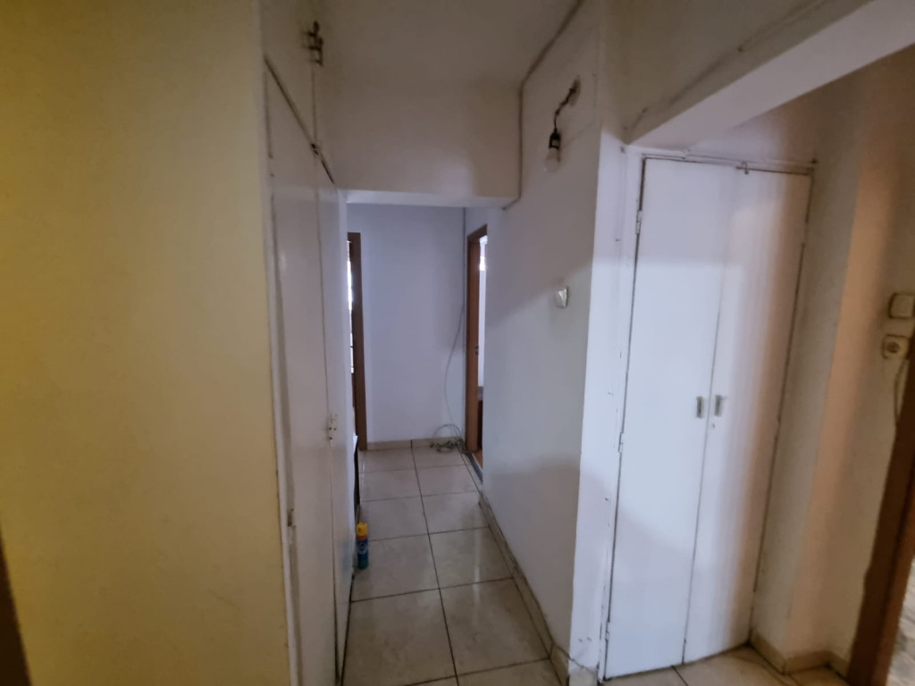 Apartament de inchiriat 3 camere Mihai-Bravu