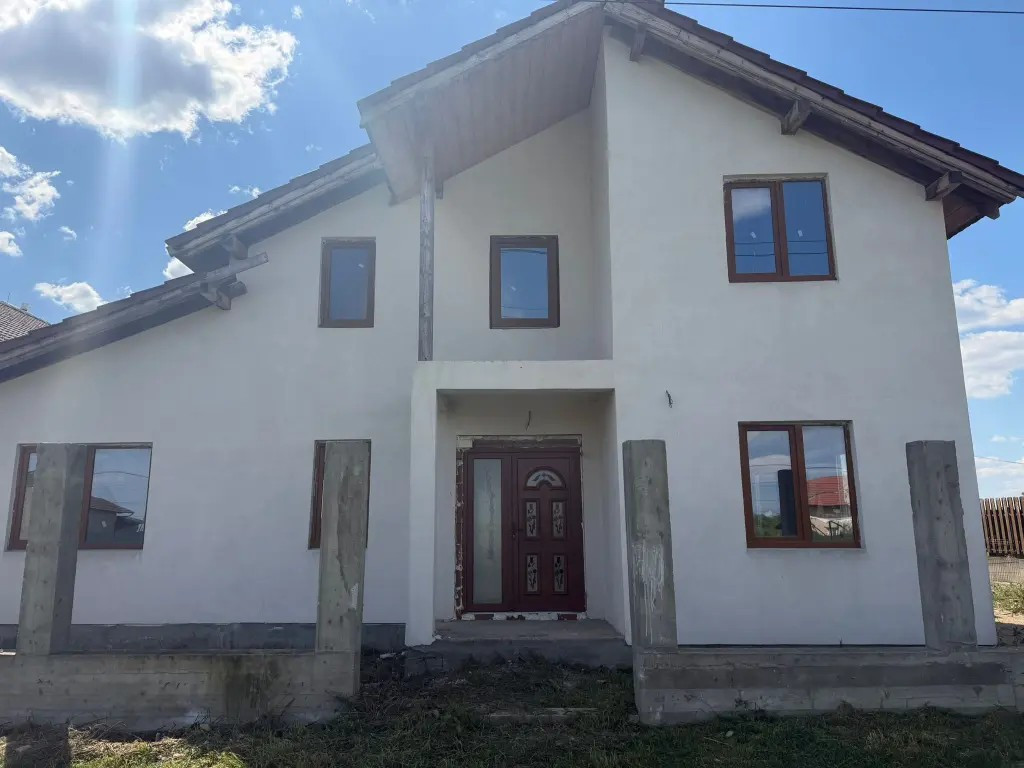 Casa noua Vila Mandruloc / Arad
