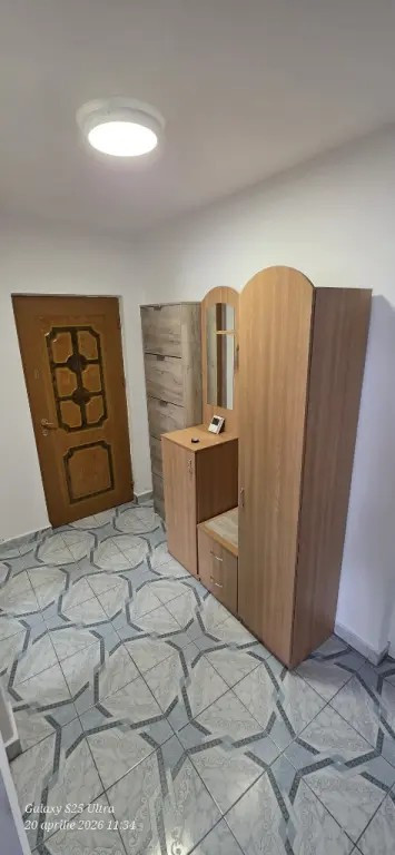 Închiriez apartament 2 camere zona peco