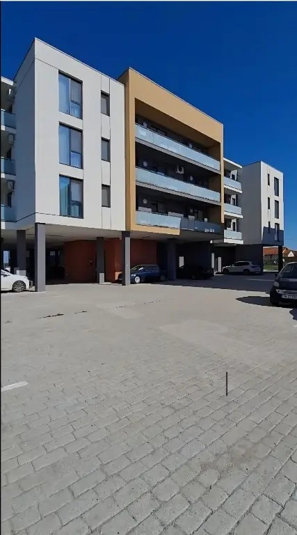 Inchiriez apartament cu 2 camere 6km de centrul Timisoarei