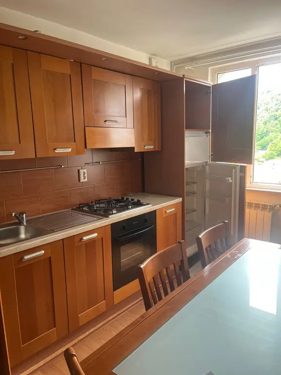 Apartament 3 camere in Piatra Neamt central