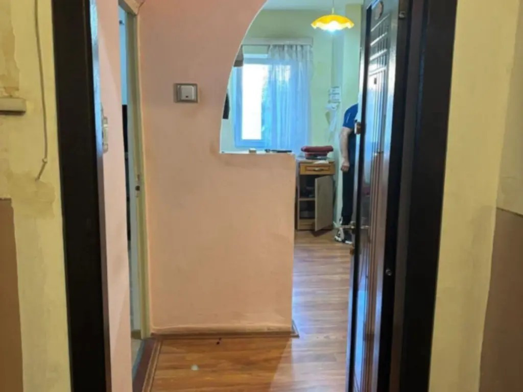 Apartament de vânzare cu 3 camere str. Nicolae Iorga