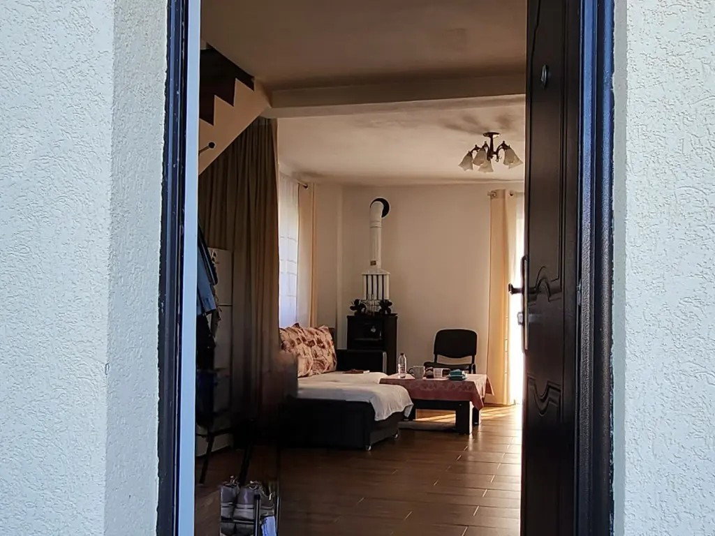 Casă de vânzare – confort și liniște Tureni
