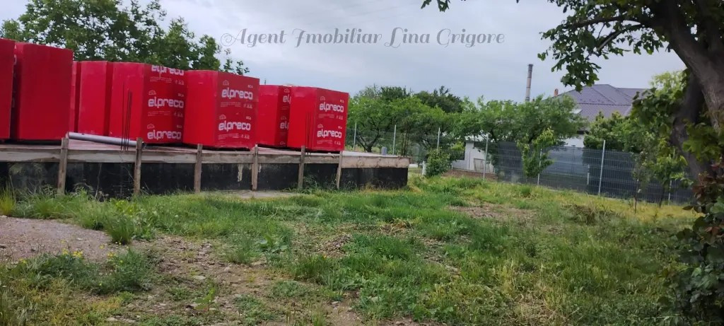 Teren pregatit pentru constructie in Golesti 500mp