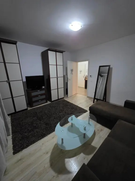 Apartament cu 3 camere pe Strada Constitutiei Judet Sibiu