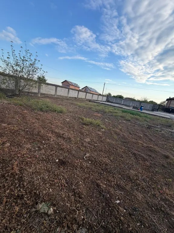 Teren + livada pentru construire casa 1500mp