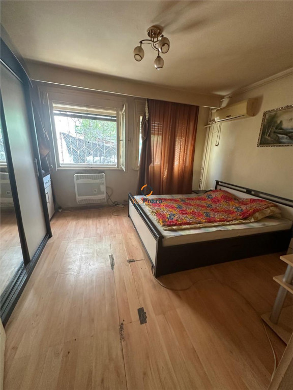 Apartament Complex Studentesc Doar 4 Pe Nivel