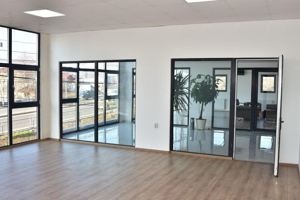 Colentina Stradal P+1 | 870mp | Pentru Clinica, Showroom