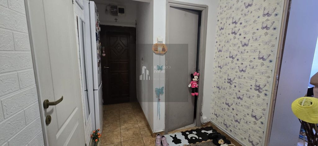Apartament 2 camere 50 mp zona Giurgiului xy