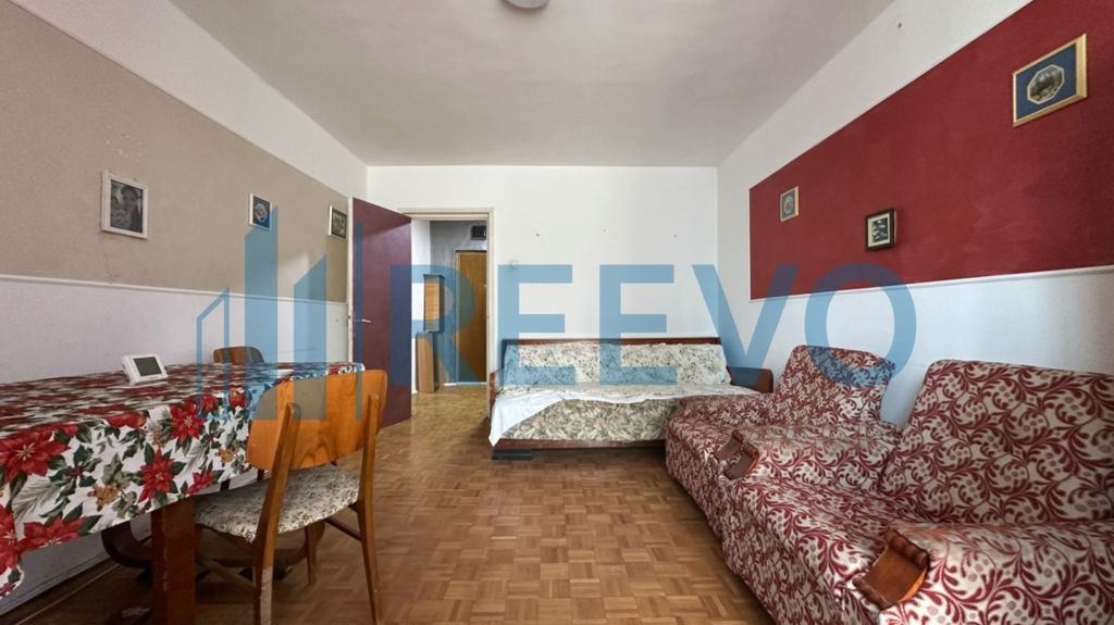 Apartament cu 2 camere, Tic Tac