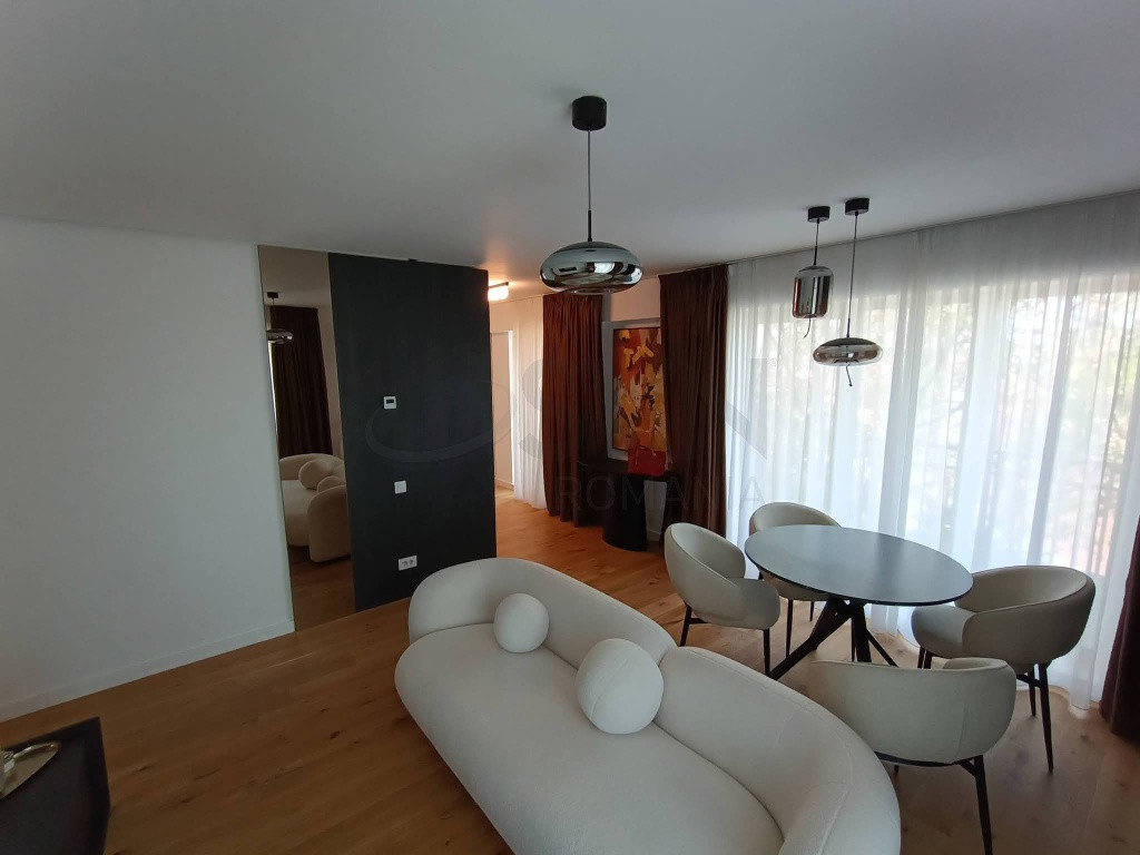 Apartament de 3 Camere De Inchiriat l Unirii l Complex Nou