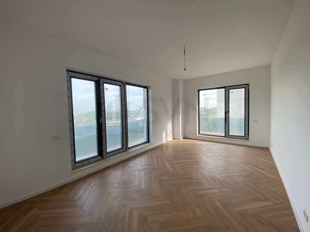 Apartament 3 camere - nemobilat - pretabil birou