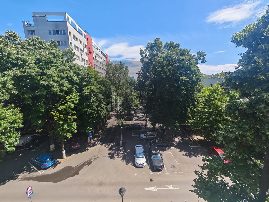 Apartament 3 camere Alexandru Obregia 2 balcoane Bloc Anv...
