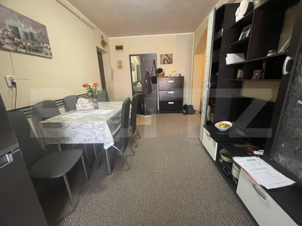 Apartament 2 camere 50mp si spatiu la mansarda, zona Dumbrav