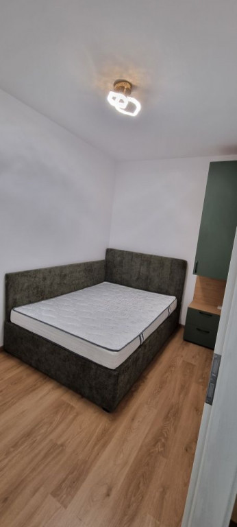 Berceni metrou biruintei studio etaj 1