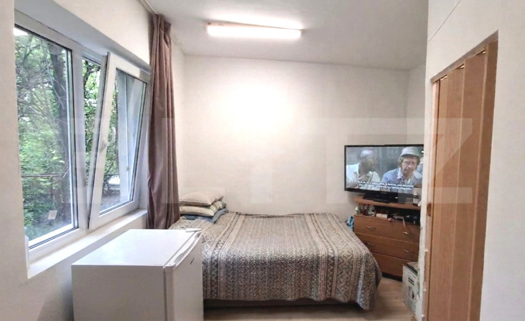 Cameră de cămin de vânzare – zonă excelentă, aproape