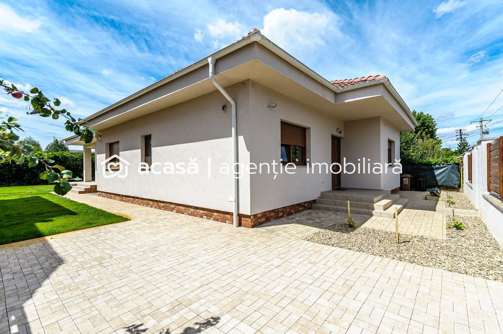 Vilă nouă superbă tip mediteranean, zona exclusivistă...