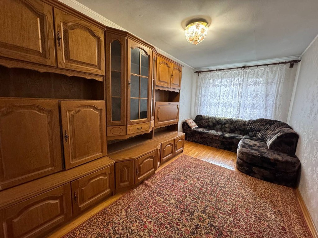 Inchiriez apartament cu 2 camere in zona Zorilor