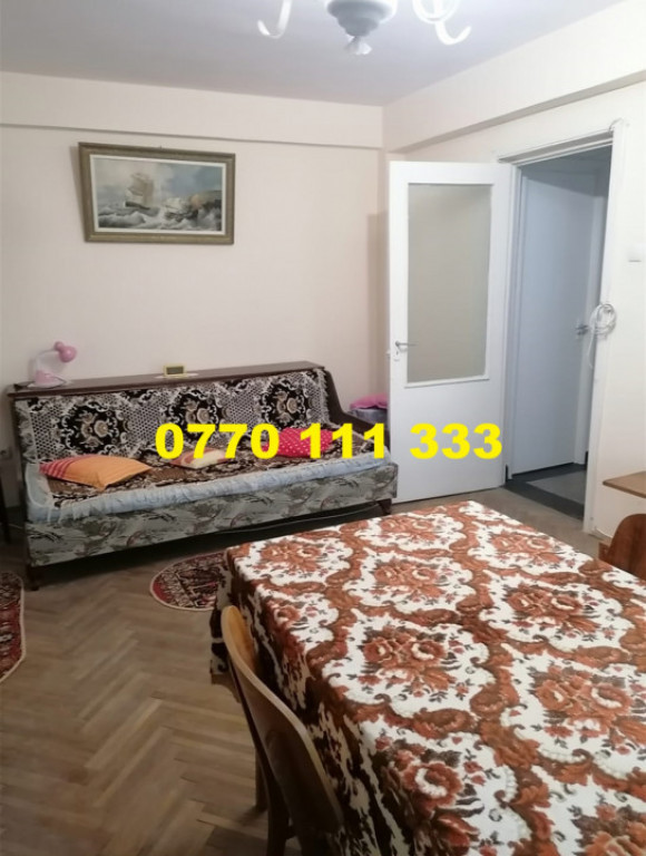 Apartament 3 camere confort 1, Calea Galati, etaj 3.