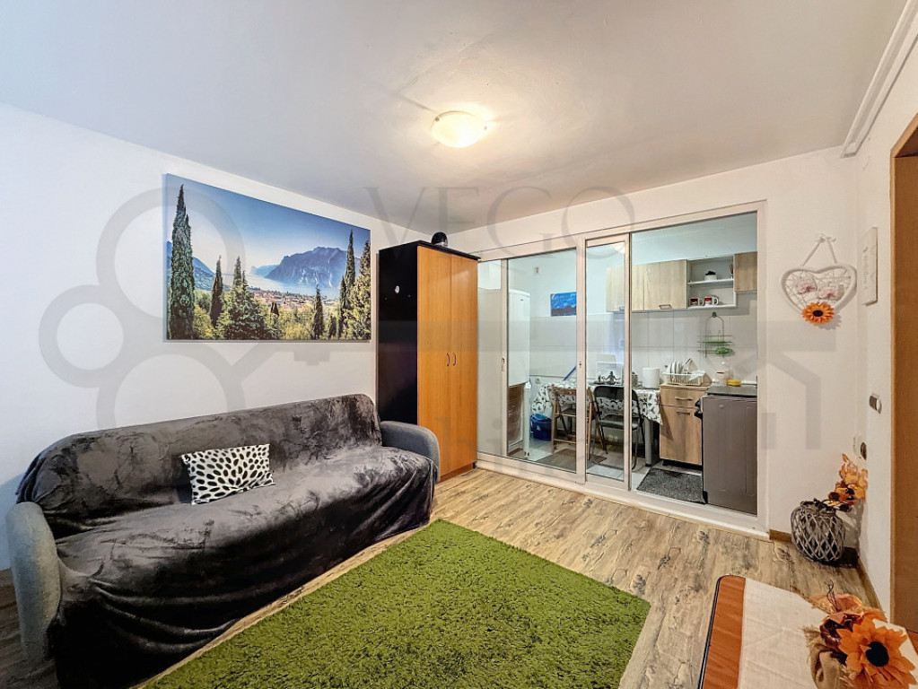 2 camere, loc parcare, in Centru, zona Piata Mihai Viteazul