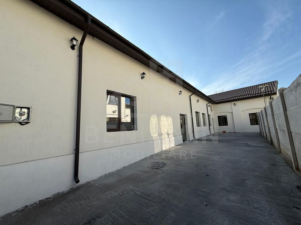 Spatiu comercial sau birouri 220mp-Centru-Pretabilitate m...