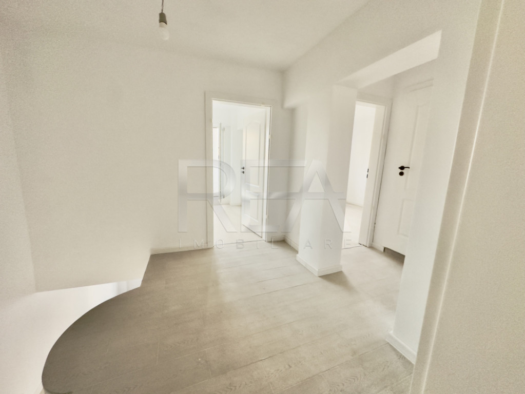 4 camere | Duplex complet renovat | 4 min Metrou Păcii | Bd