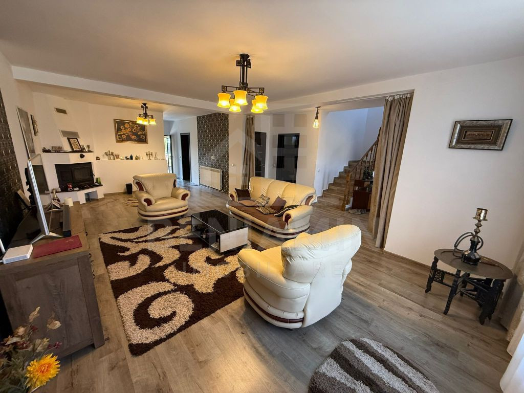 Casa P+1 toate utilitatile, 770mp teren, zona buna, mobil...