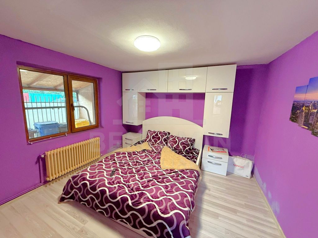 Casa Bariera Valcii pe Principala 90mp acces auto in curt...