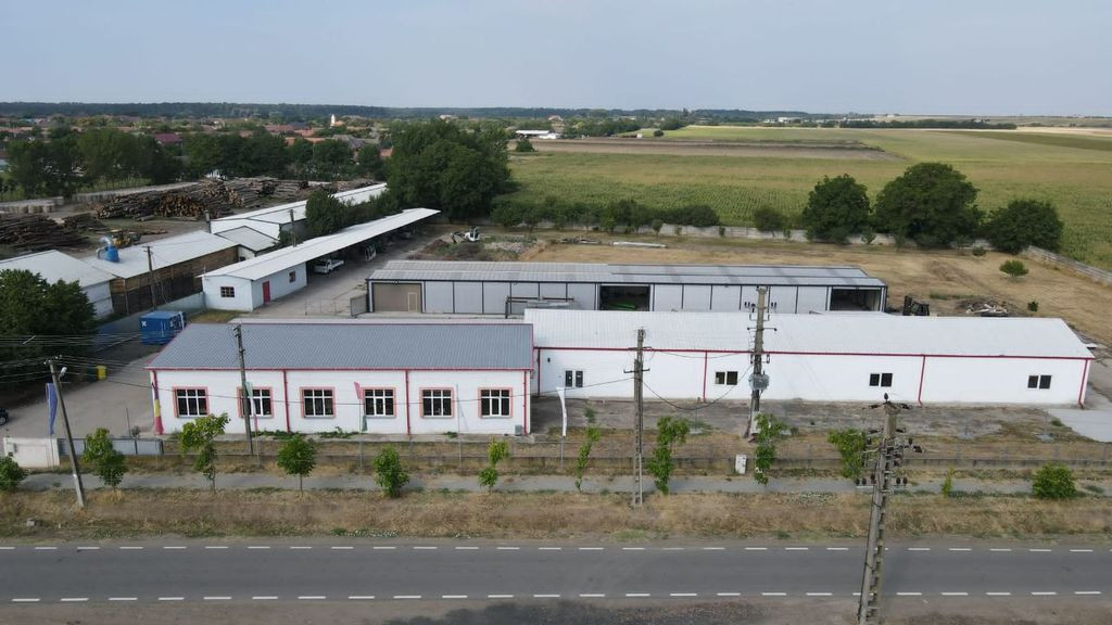 Hale depozitare/producție 2.000 mp si 10.000 mp teren î...