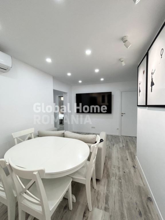 Apartament 3 camere ultracentral, Bd Unirii 31, vedere sp...