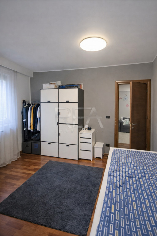 3 camere Vatra Luminoasă, centrală, et. 3, an 2013, 72 mp