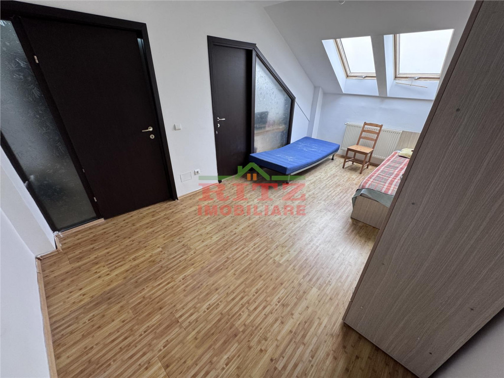 2 c., 53mp,parter,renovat+ spatiu suplim. depozitare-25 mp,Al. Rozelor