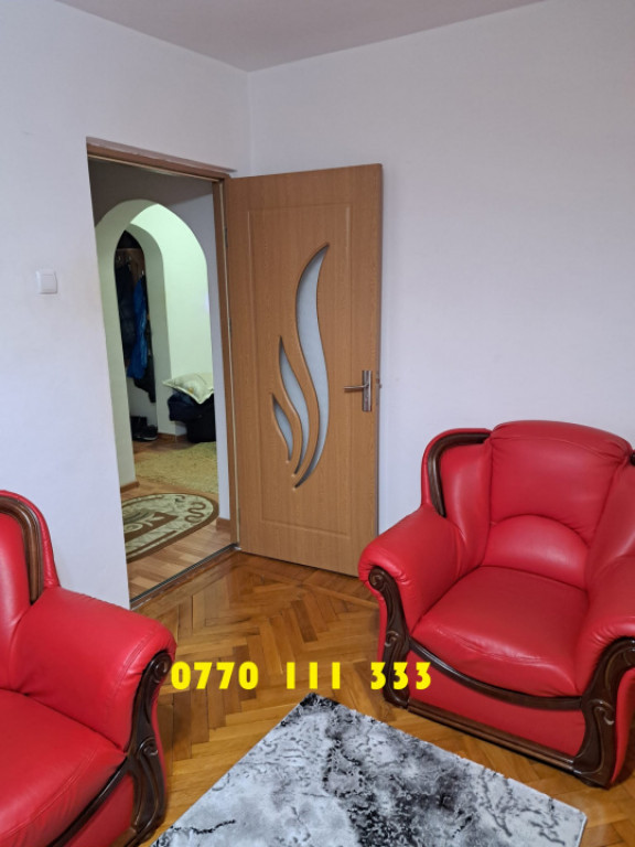 Apartament 3 camere, suprafata totala 81mp, zona Strada Gari