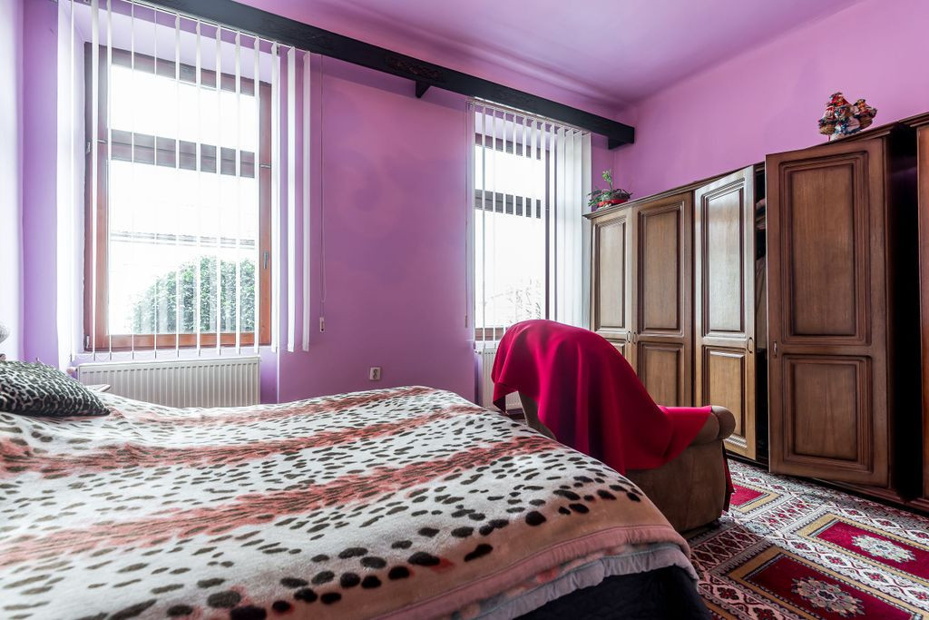 Apartament cu 3 Camere la Casă pe Strada I.L. Caragiale,...