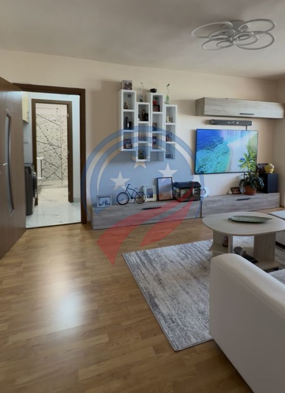 APARTAMENT 3 CAMERE-73 mp zona Promenada