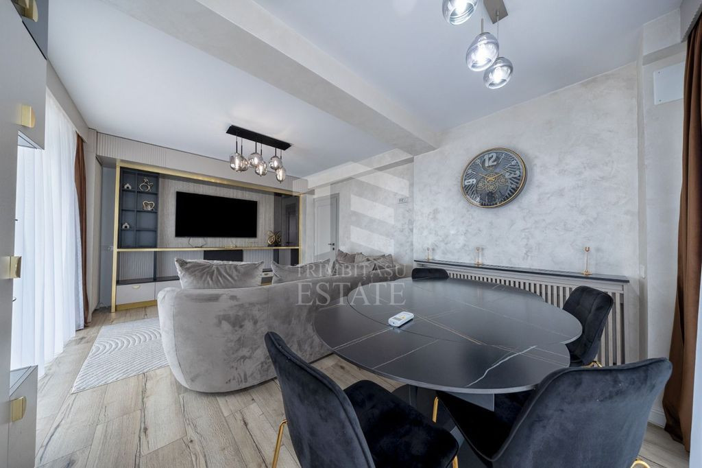 Coresi-Penthouse 3 camere +loc de parcare subteran 203mp