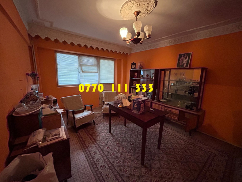 Apartament 2 camere 56mp, zona Vidin, etaj 3/4.