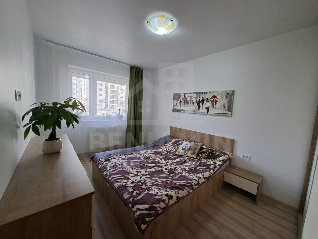 Apartament 2 camere decomandat parter Mall Coresi 50mp pa...