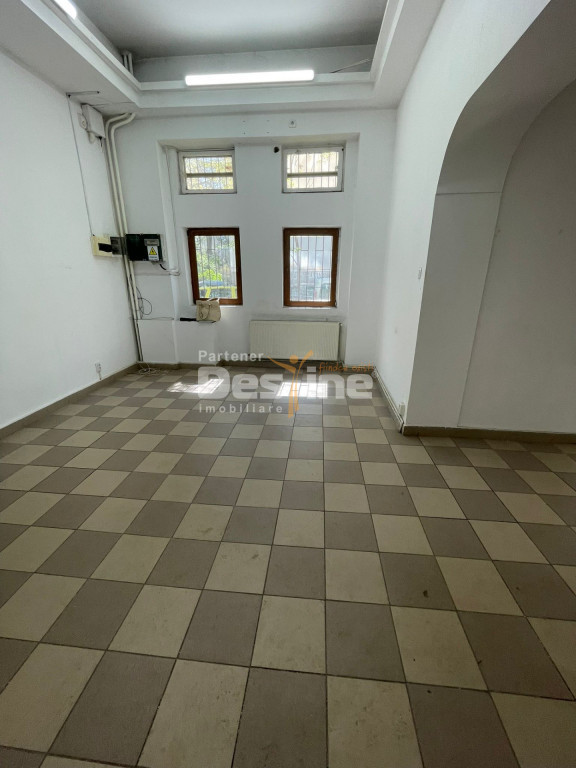 ???? Spațiu comercial de vânzare – Bd. Timișoara, part