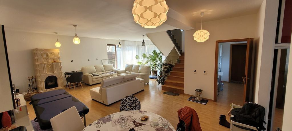 Duplex finisat 85mp, teren 150 mp, zona Auchan Iris