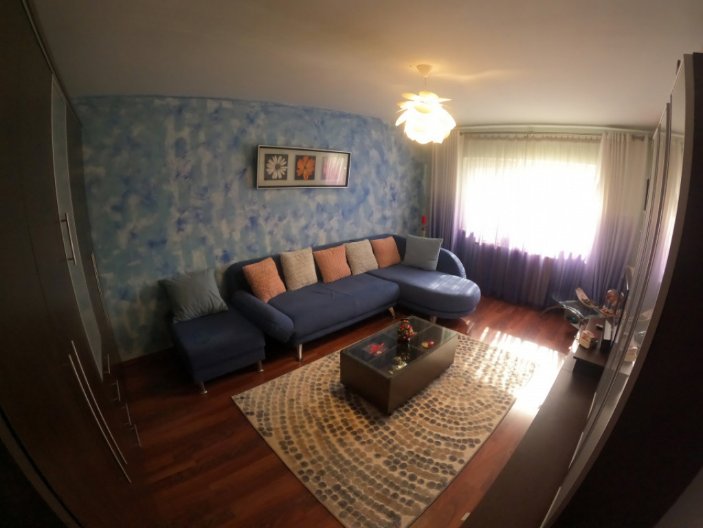 Apartament 3 camere decomandat, parter inalt, complet mobila