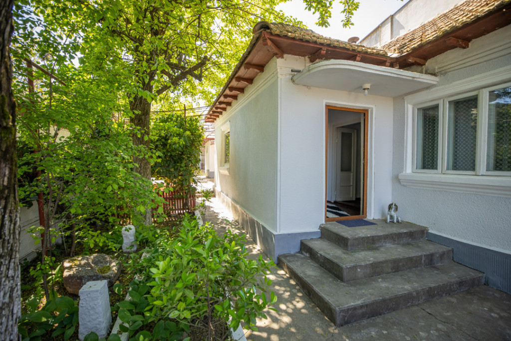 Casă de vânzare in Ovidiu | 3 camere | Teren 335mp