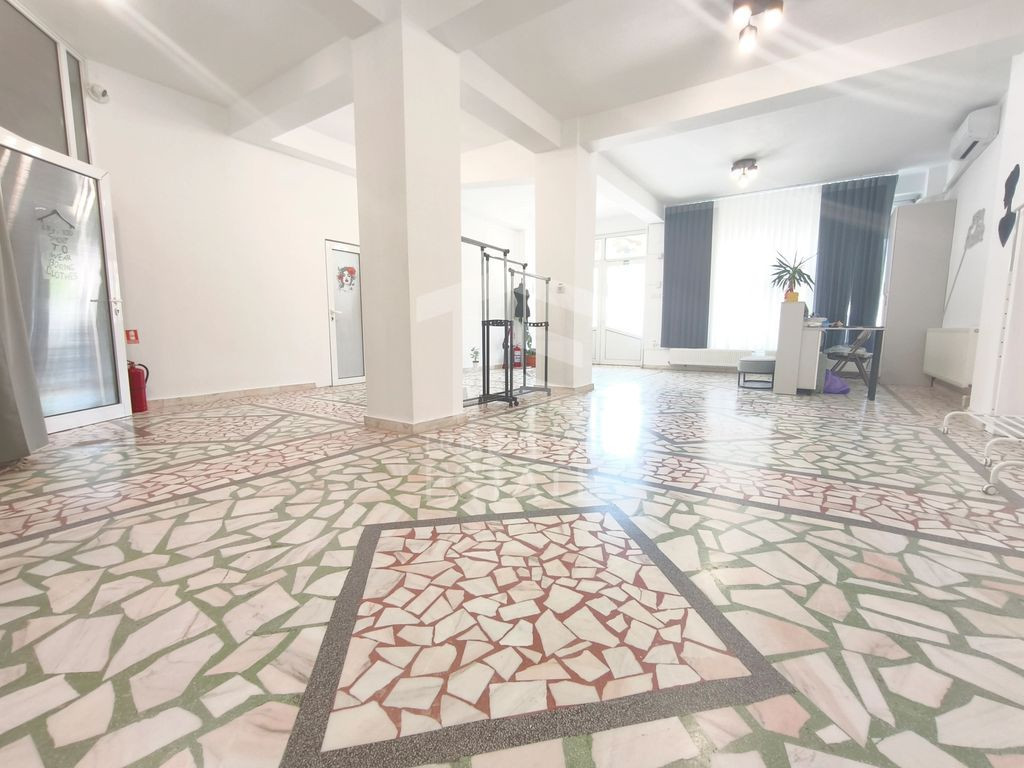 SPATIU COMERCIAL STRADAL | BLD MAMAIA | EXPUNERE EXCELENTA