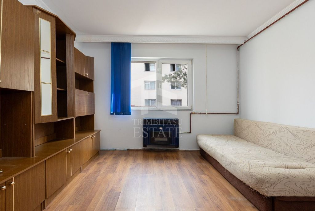 TRACTORUL | Garsoniera 21mp baie proprie ideal investitie