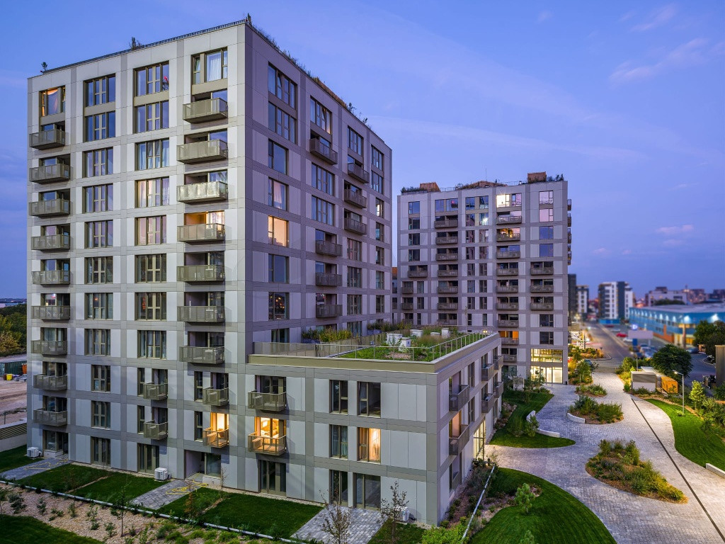 Apartament 3 Camere si gradina de 45mp Aviatiei Park