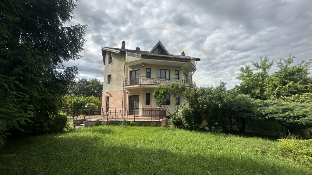 Casa in Valea Ursului + 1500 mp teren -jud. Arges