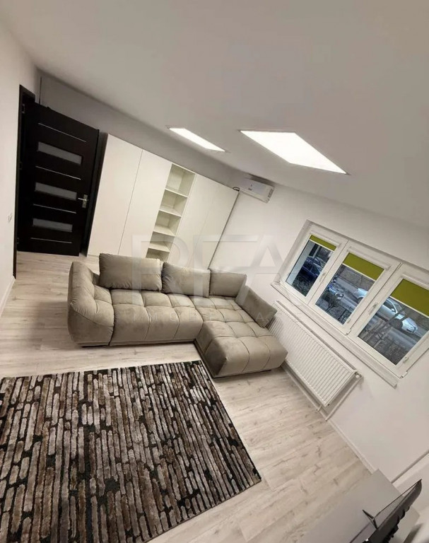 2 Camere Aviatiei Parter