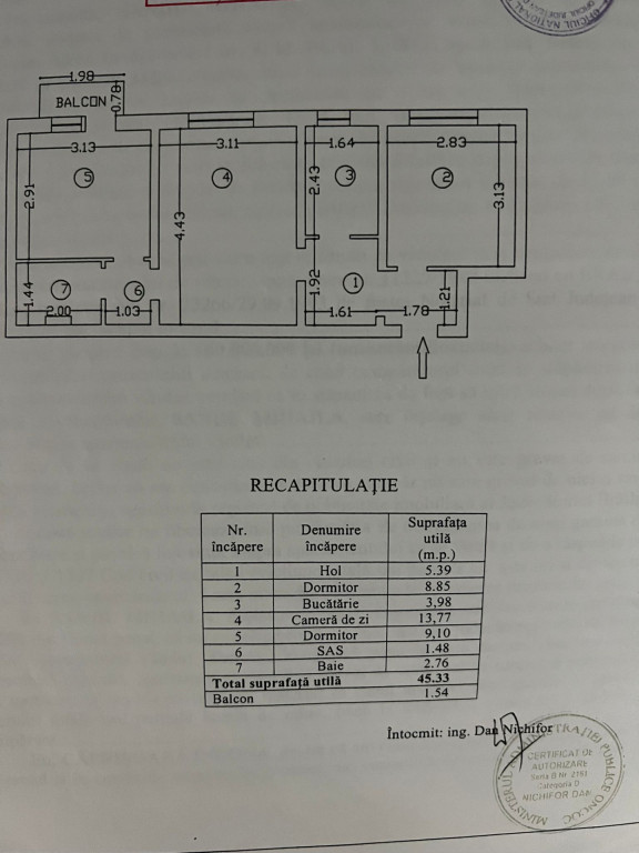 Etaj 1. Apartament 3 camere confort 2, zona Hipodrom.