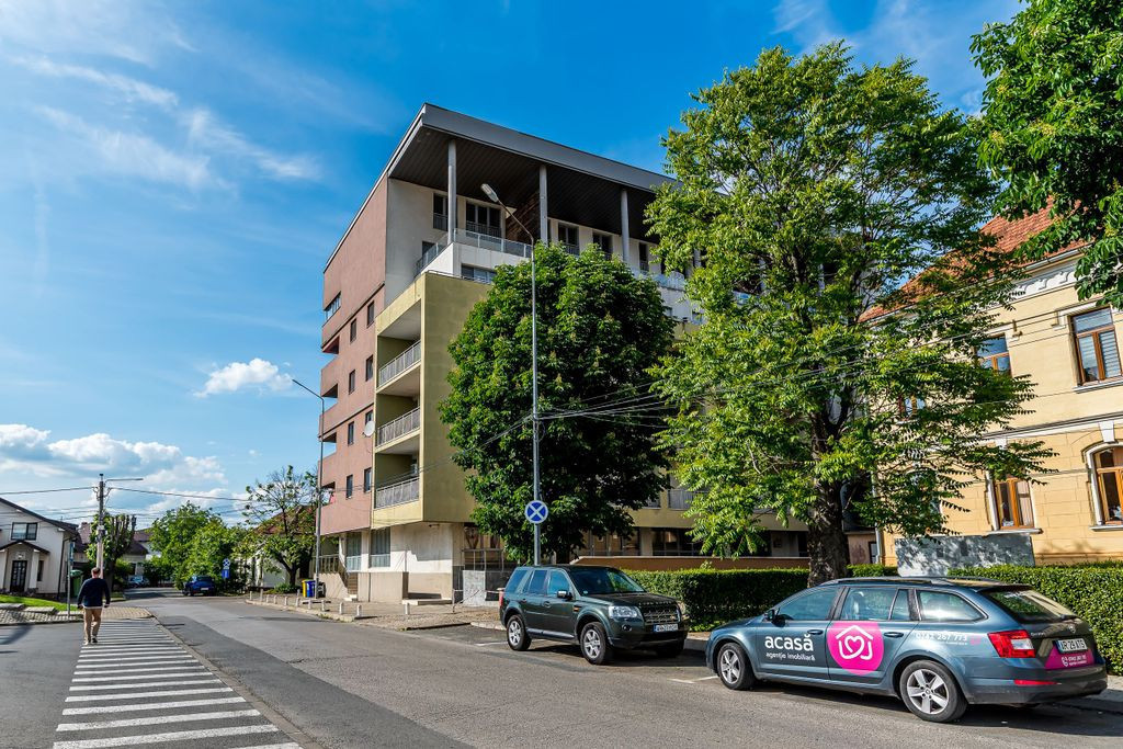 Apartament 2 camere zona Banu Maracine